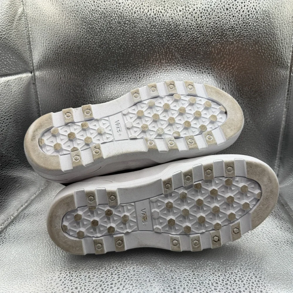 Vans size 6m